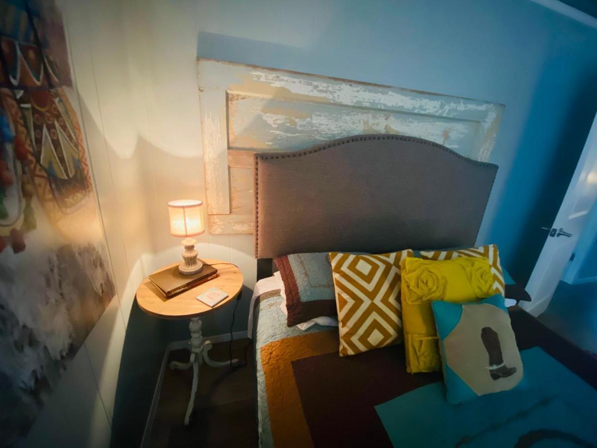 Pecan St. Parlor Haus Downtown Bandera, Tx エクステリア 写真